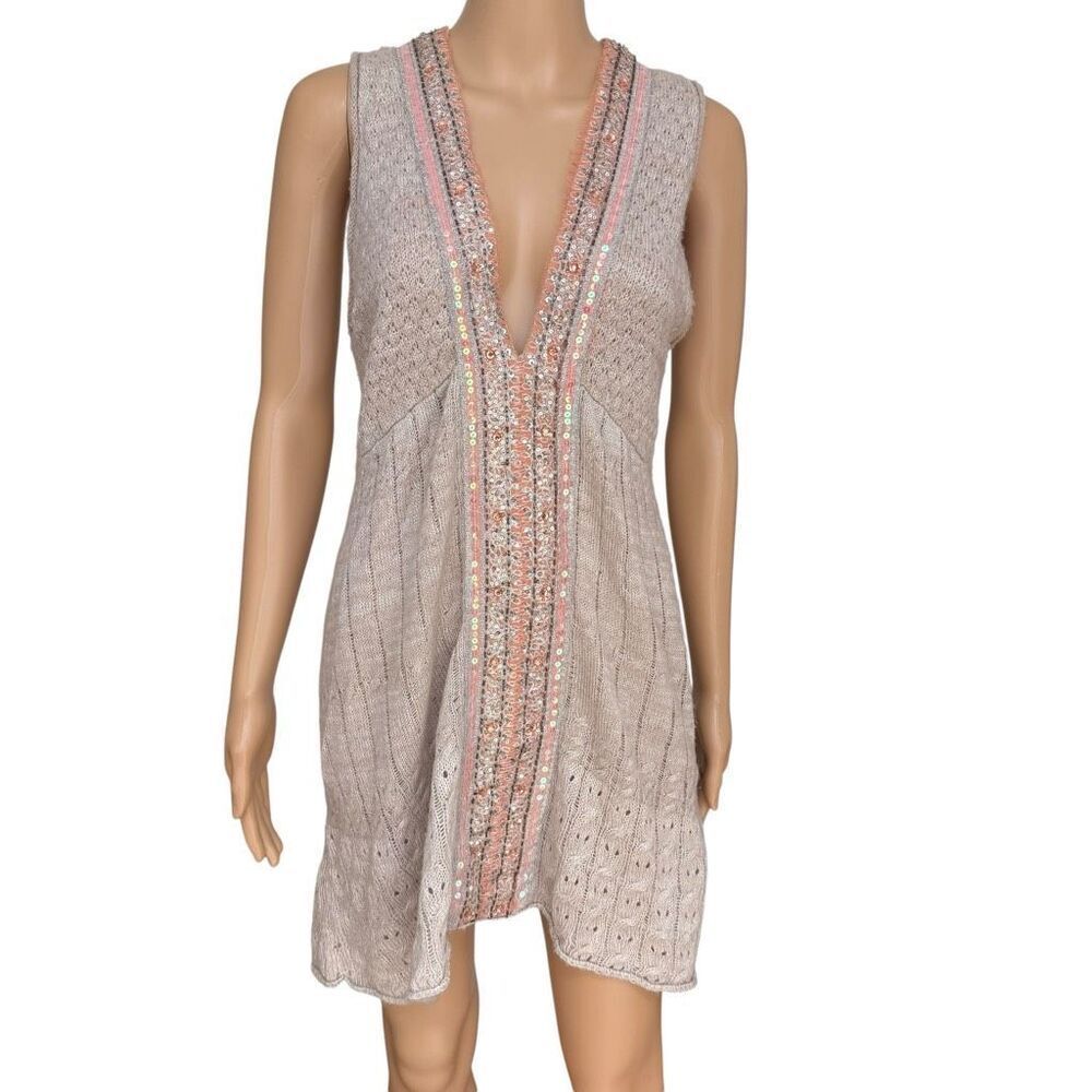 Free People wool blend embellished combo tunic sweater vest sequin trim sz L